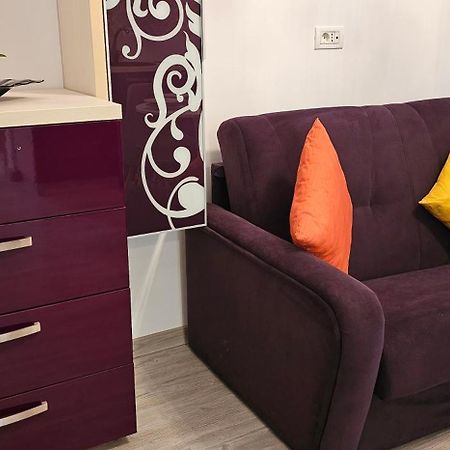 Luxury Aparthotel Promenada In Building Stefan Prima Linie La Mare Navodari Bagian luar foto