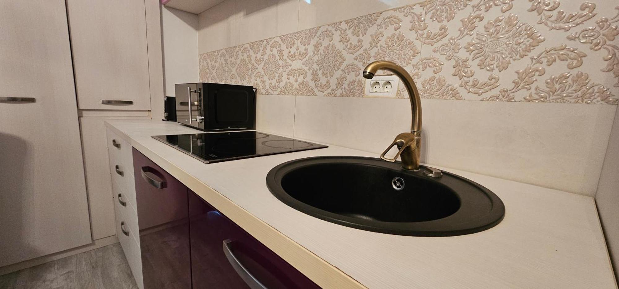 Luxury Aparthotel Promenada In Building Stefan Prima Linie La Mare Navodari Bagian luar foto