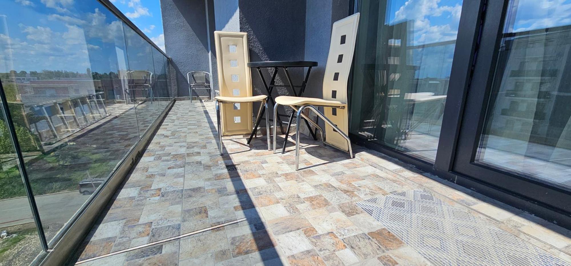 Luxury Aparthotel Promenada In Building Stefan Prima Linie La Mare Navodari Bagian luar foto