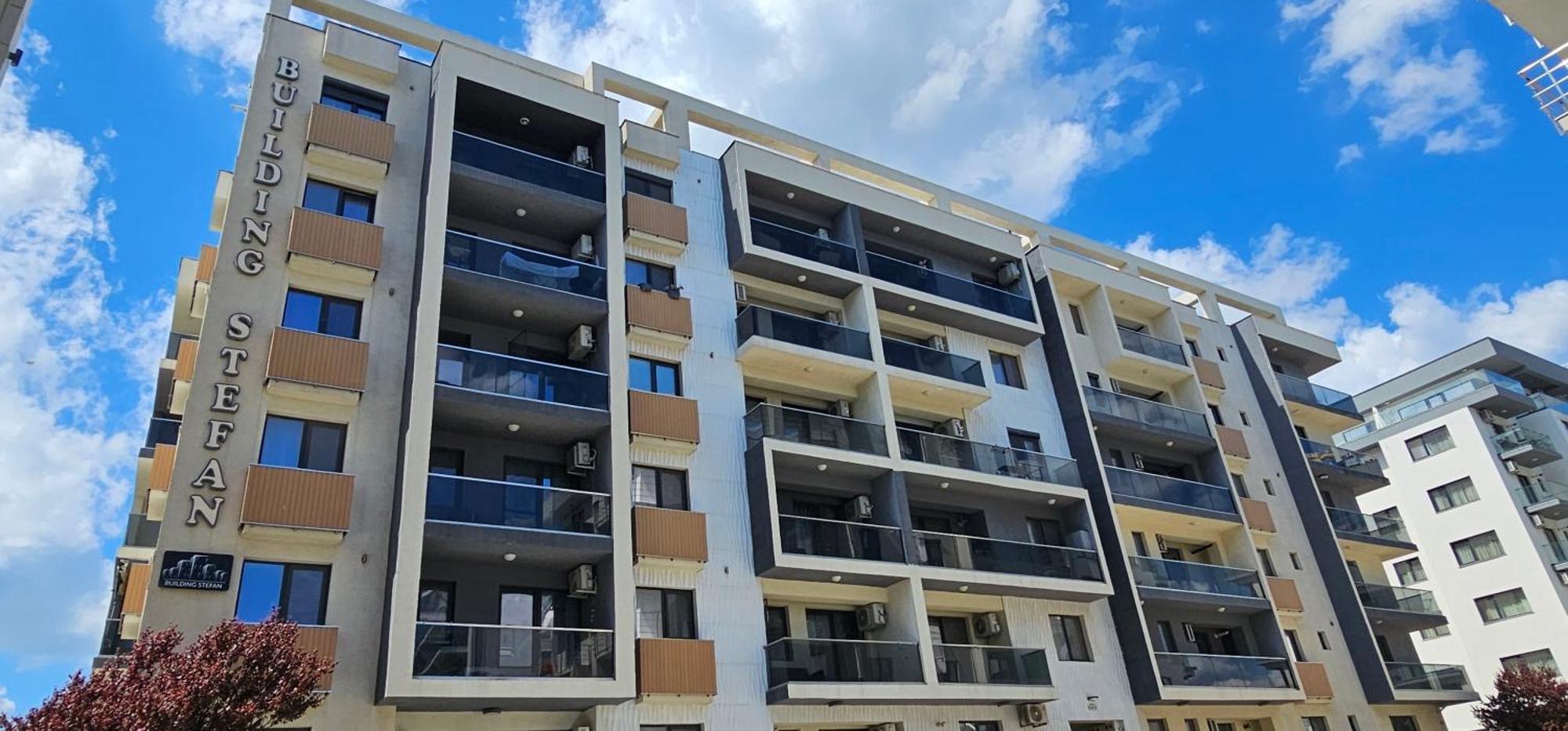 Luxury Aparthotel Promenada In Building Stefan Prima Linie La Mare Navodari Bagian luar foto